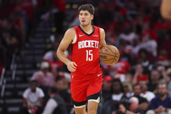 NBA常规赛收官战：伤病成关键变量，老鹰黑马崛