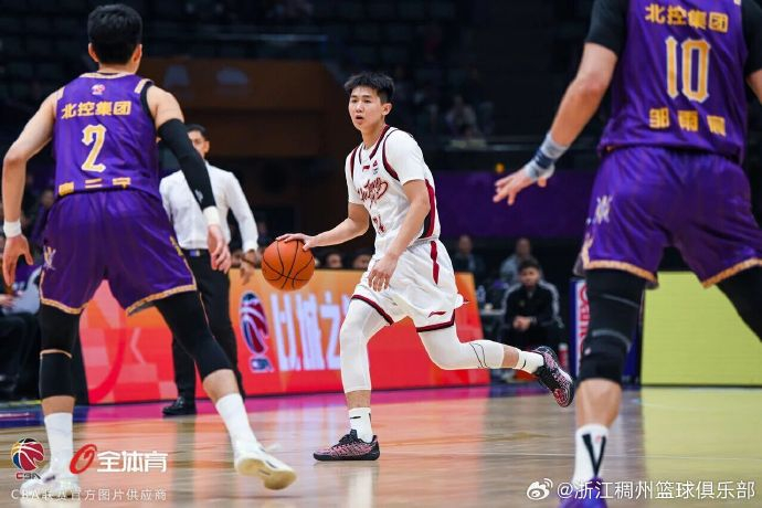 浙江稠州金租客场挑战北京控股 程帅澎27分难救