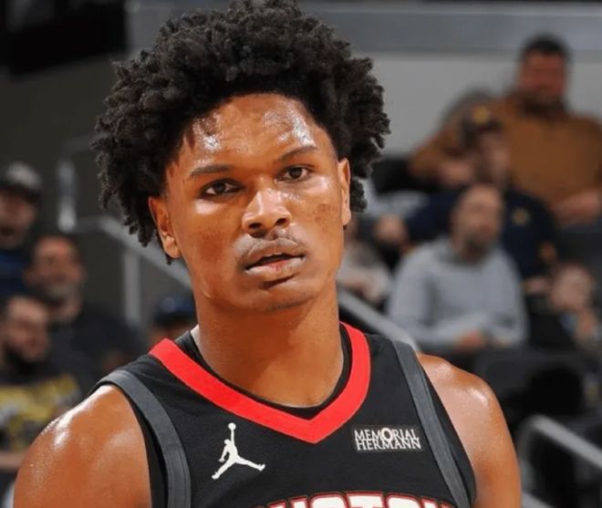 火箭惨败马刺120-145 阿门杜兰特难救主 球队配合